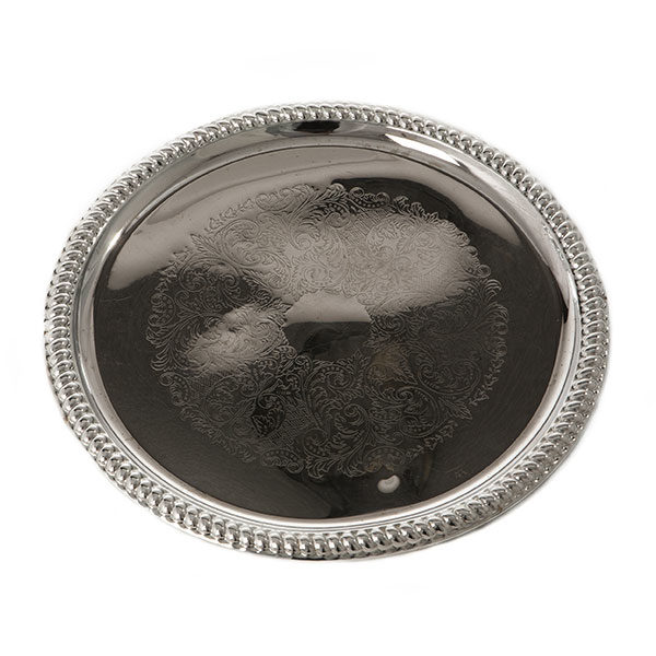 Round serving tray in stainless