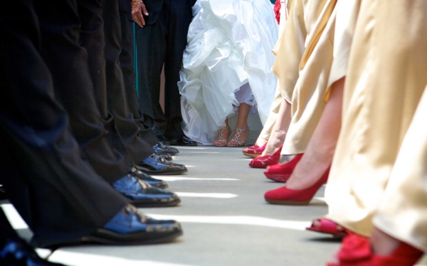 Great artistic photo of the wedding party